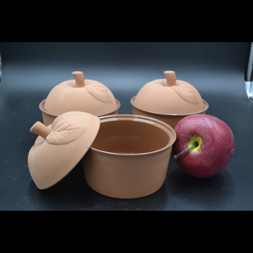 Terracotta Leaf-Design Canisters vintage terra Cotta‎ Apple leaf 🍁